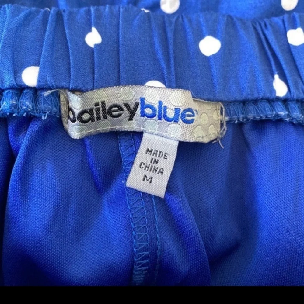 Bailey blue polka dot crop top and skirt - Picture 9 of 9